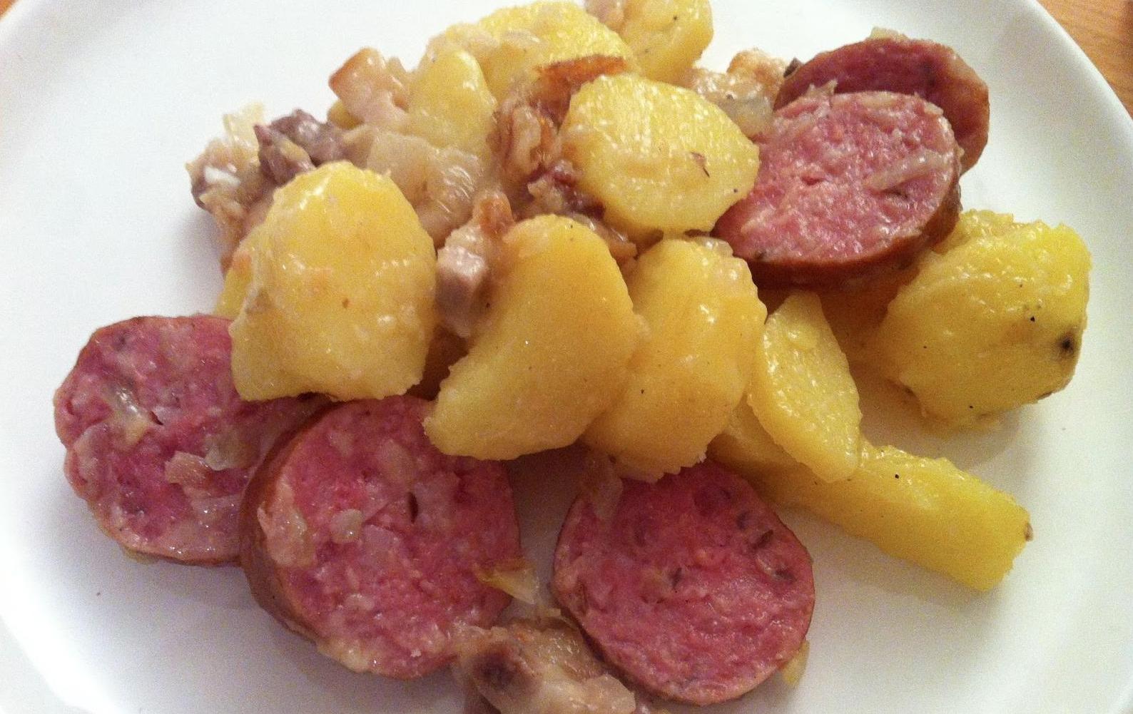 716 Recette - Saucisse de Morteau, pommes de terre aux lardons - 716 La Vie