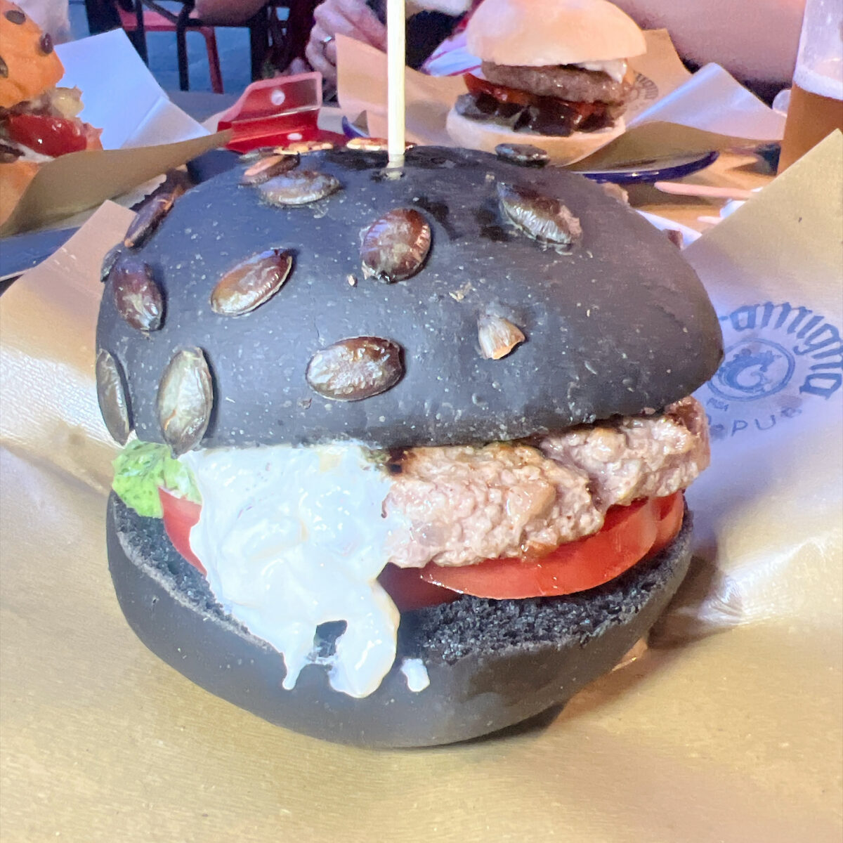 FOODIE_1789666290174